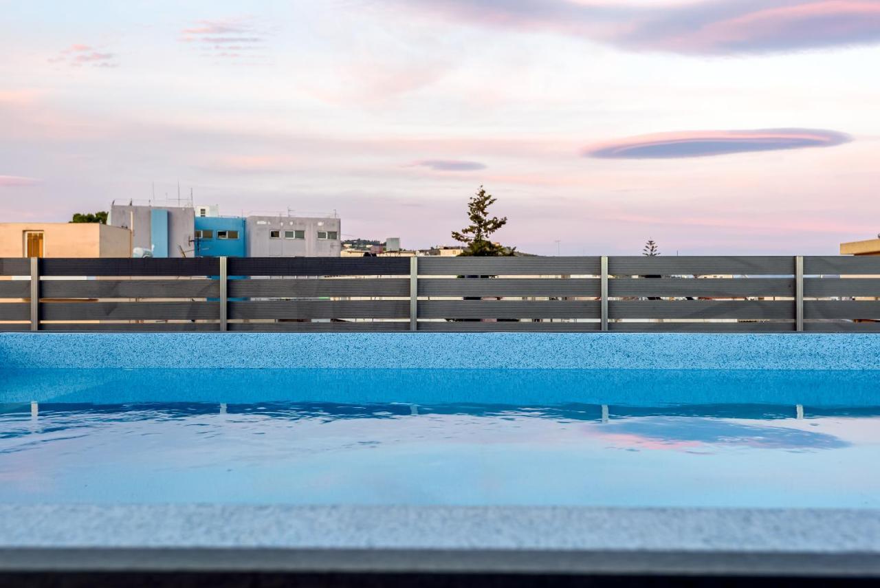 Luxury Villa In City Center With Rooftop Swimming Pool Chania  Exterior photo