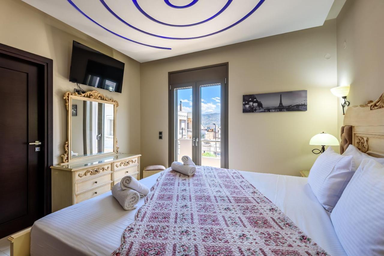 Luxury Villa In City Center With Rooftop Swimming Pool Chania  Exterior photo